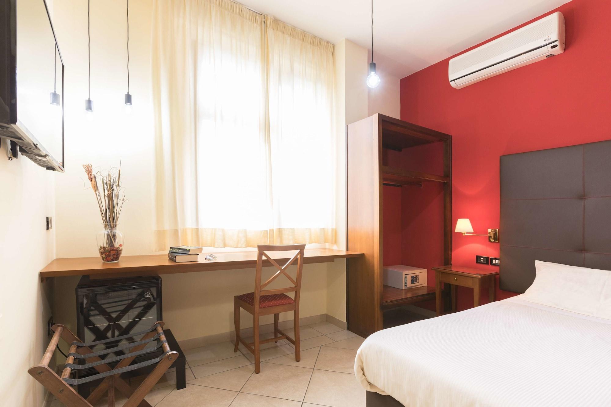 Hotel La Baia Bari Bagian luar foto